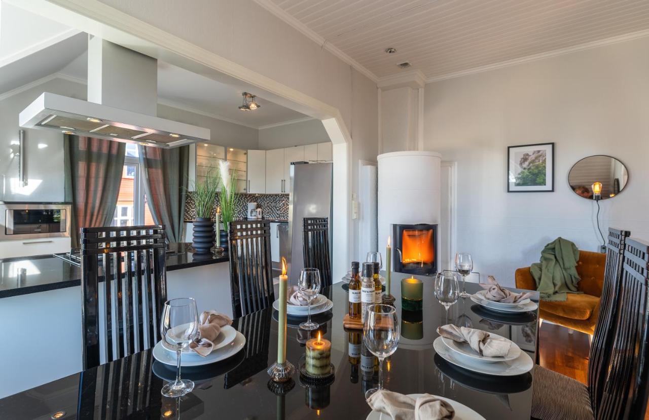 Enter Tromso - Exclusive 4 Bedroom Villa エクステリア 写真