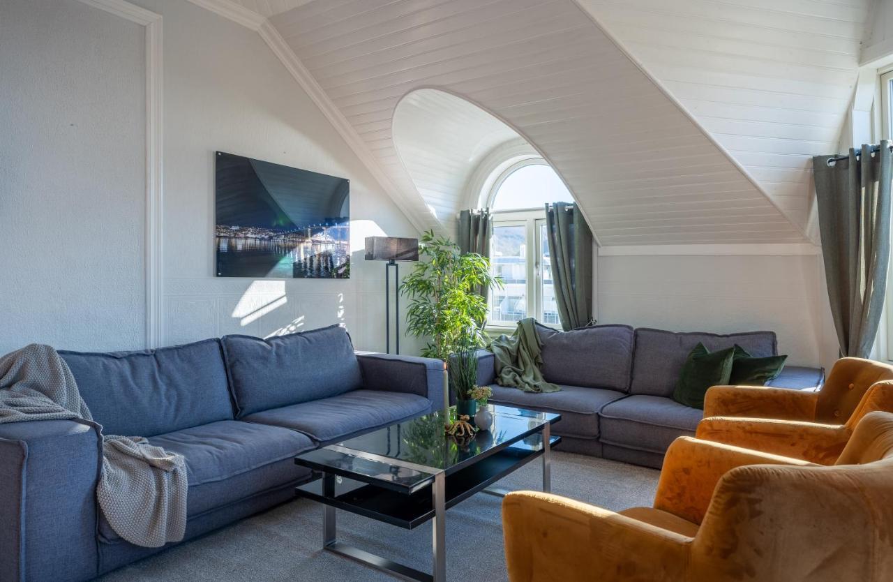 Enter Tromso - Exclusive 4 Bedroom Villa エクステリア 写真