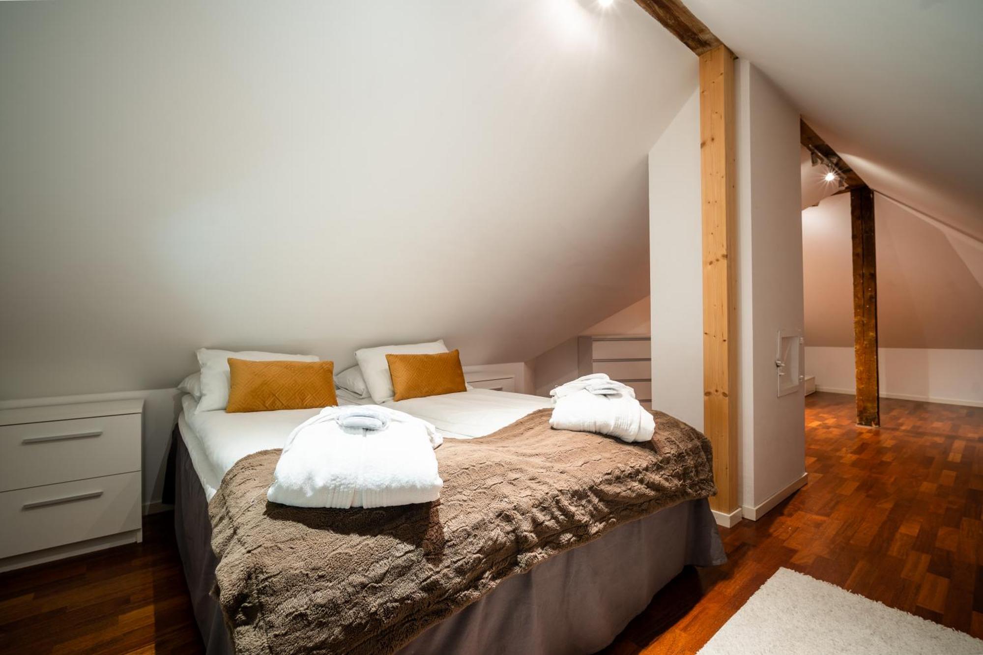 Enter Tromso - Exclusive 4 Bedroom Villa エクステリア 写真